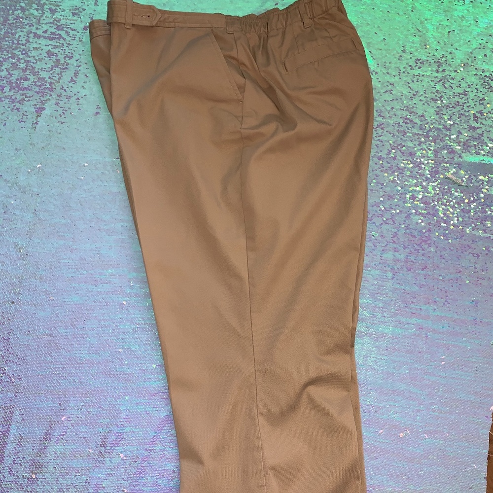 *CLEARANCE* Lands'' End Elastic Back Tan Capri 22W